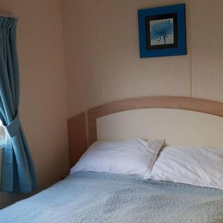8 Berth Caravan On The Fab Presthaven Beach Resort Prestatyn Exteriér fotografie